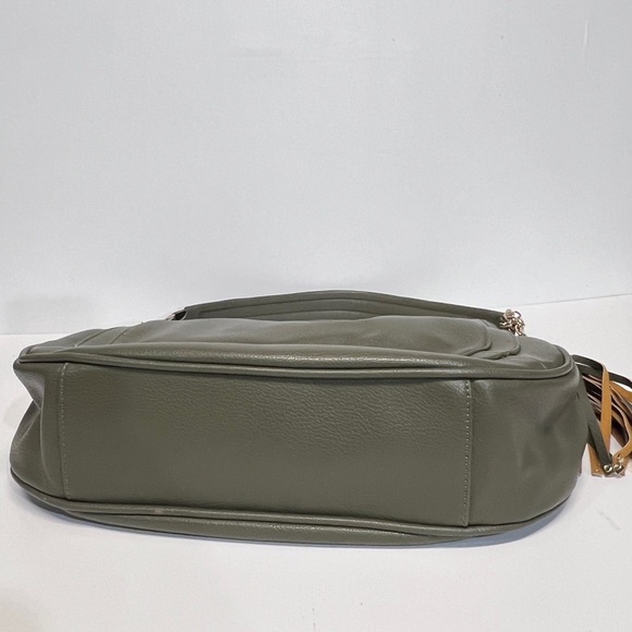 CHARMING CHARLIE Olive green tassel accent shoulder bag - Picture 12 of 13